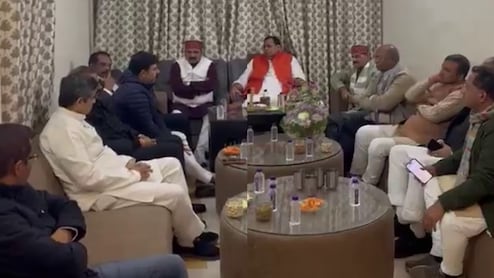 Exclusive: बंद कमरे में यूपी के ब्राह्मण विधायकों की बैठक में क्या हुआ- इनसाइड स्टोरी