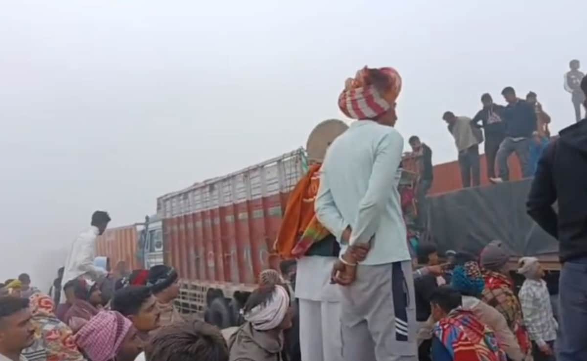 Dense Fog Leads To Massive Pile-Up On Haryana Highway, Many Drivers Injured