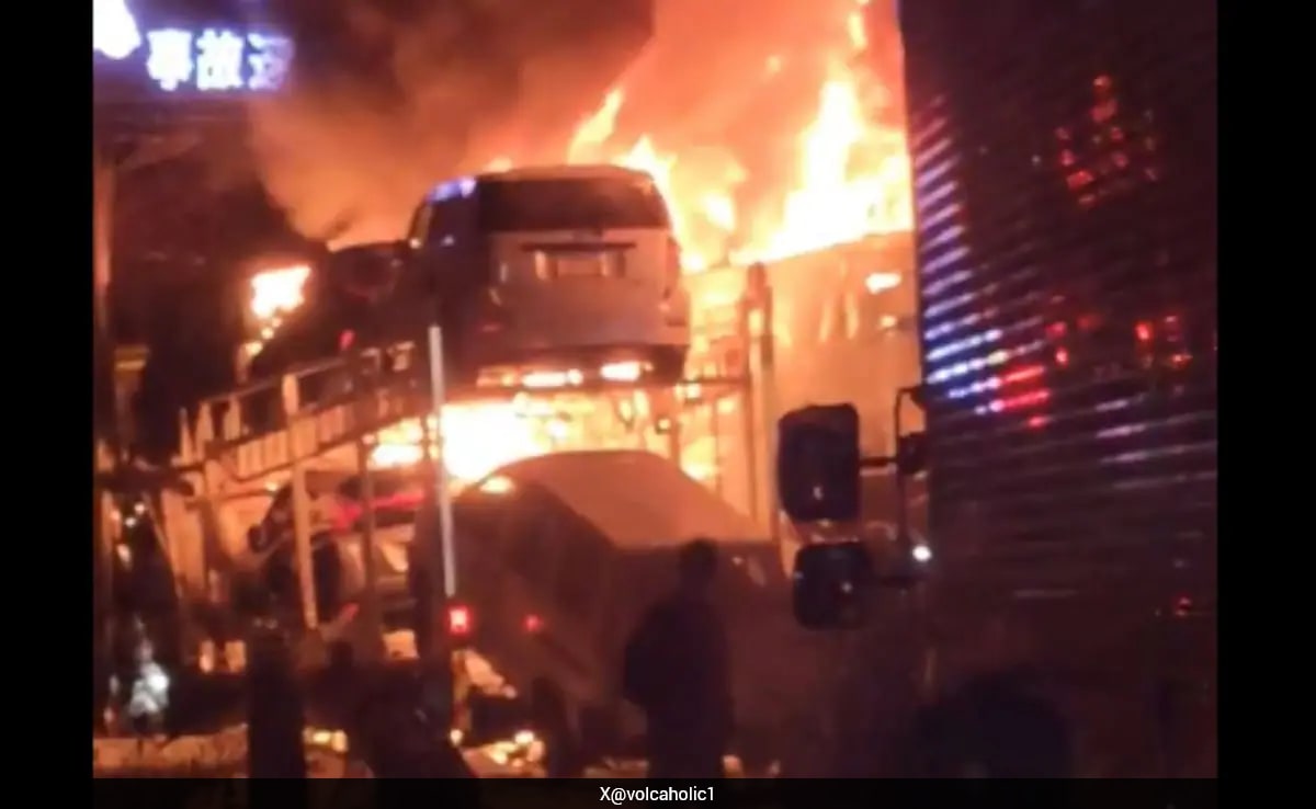 Over 50 Vehicles Involved In Massive Pile-Up In Japan, 1 Dead, 26 Injured