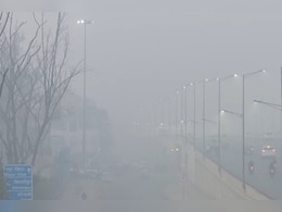 Dense Fog Blankets Delhi-NCR Amid Cold Wave, Air Quality 'Severe'