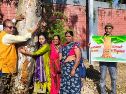 भोपाल में अचानक क्यों शुरू हुआ चिपको आंदोलन? पेड़ों से चिपककर पर्यावरण बचा रहे लोग