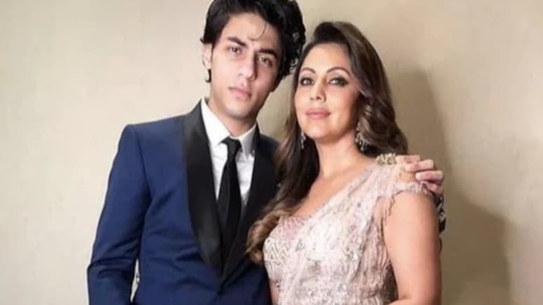 आर्यन को पहला अवार्ड मिलने पर खुशी से झूम उठीं मां गौरी खान, बोलीं- अब केबिन बनाना पड़ेगा