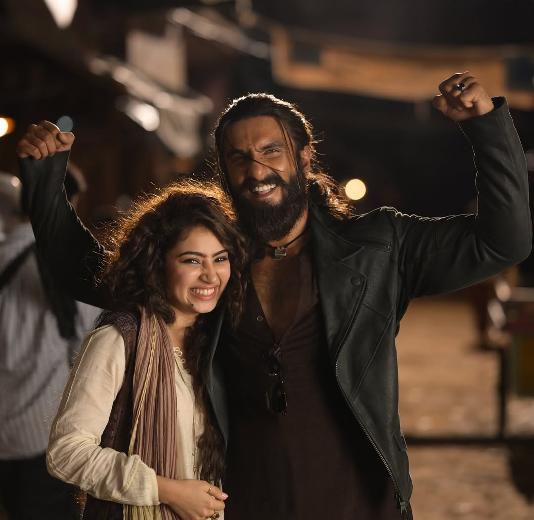 धुरंधर की 20 साल की एक्ट्रेस का सचिन तेंदुलकर से क्या है कनेक्शन, लोग कर रहे ऐसे कमेंट