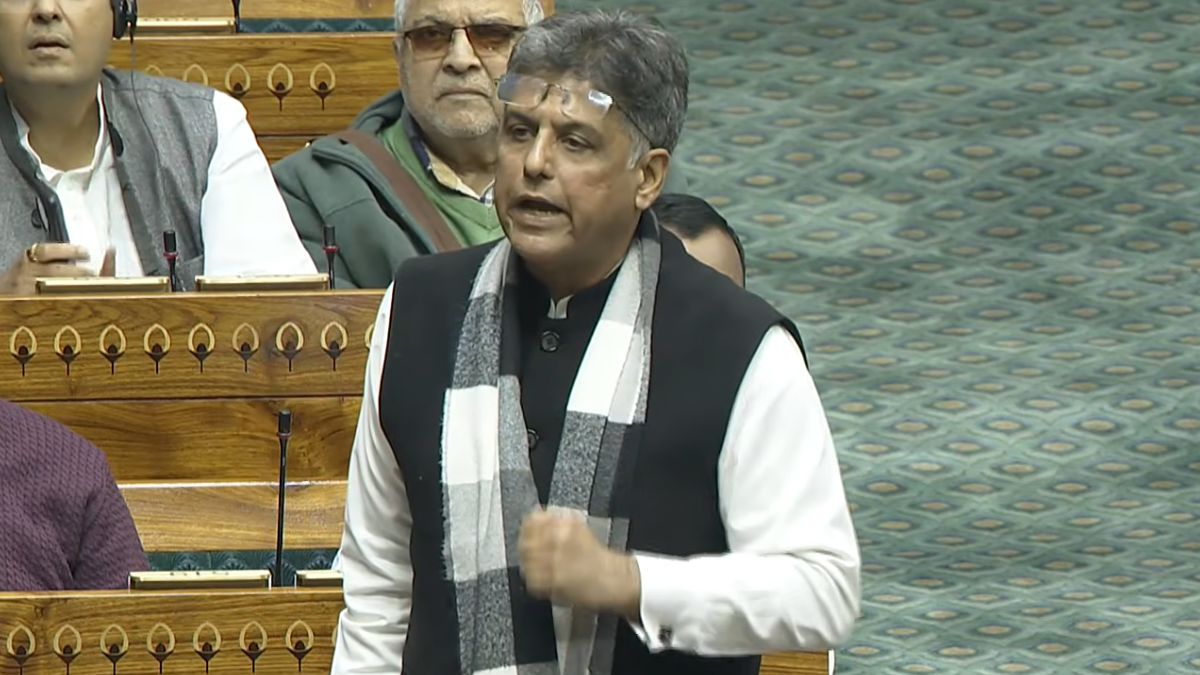 LIVE: 'ECI की नियुक्ति में दो लोग और जोड़े जाएं, तब ठीक से खेला होएगा...', लोकसभा में कांग्रेस ने EC को घेरा