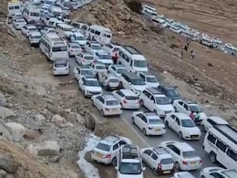 Viral Video Shows Massive Traffic Jam Near Rohtang Pass, Internet Speculates Why