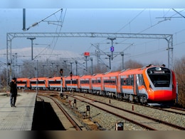 रफ़्तार 180 KM/H, पर पानी की बूंद भी न गिरी... वंदे भारत के इस ट्रायल को जरा एक बार देख लीजिए