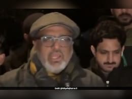 मुनीर ने ब्रिटेन में भी पाले हैं गुर्गे! पाकिस्तान आर्मी चीफ के कट्टर आलोचक और इमरान के खास पर जानलेवा हमला