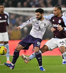 Ruben Amorim Fears Manchester United Captain Bruno Fernandes Will Be Out A While