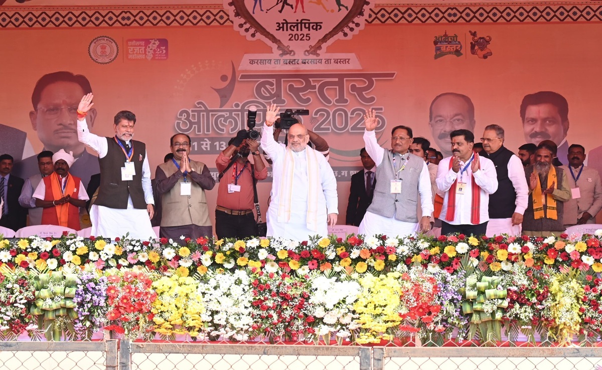 ‘लाल सलाम’ की जगह अब ‘भारत माता की जय’ के नारे; अमित शाह ने दोहराया- मार्च 2026 तक खत्म होगा नक्सलवाद