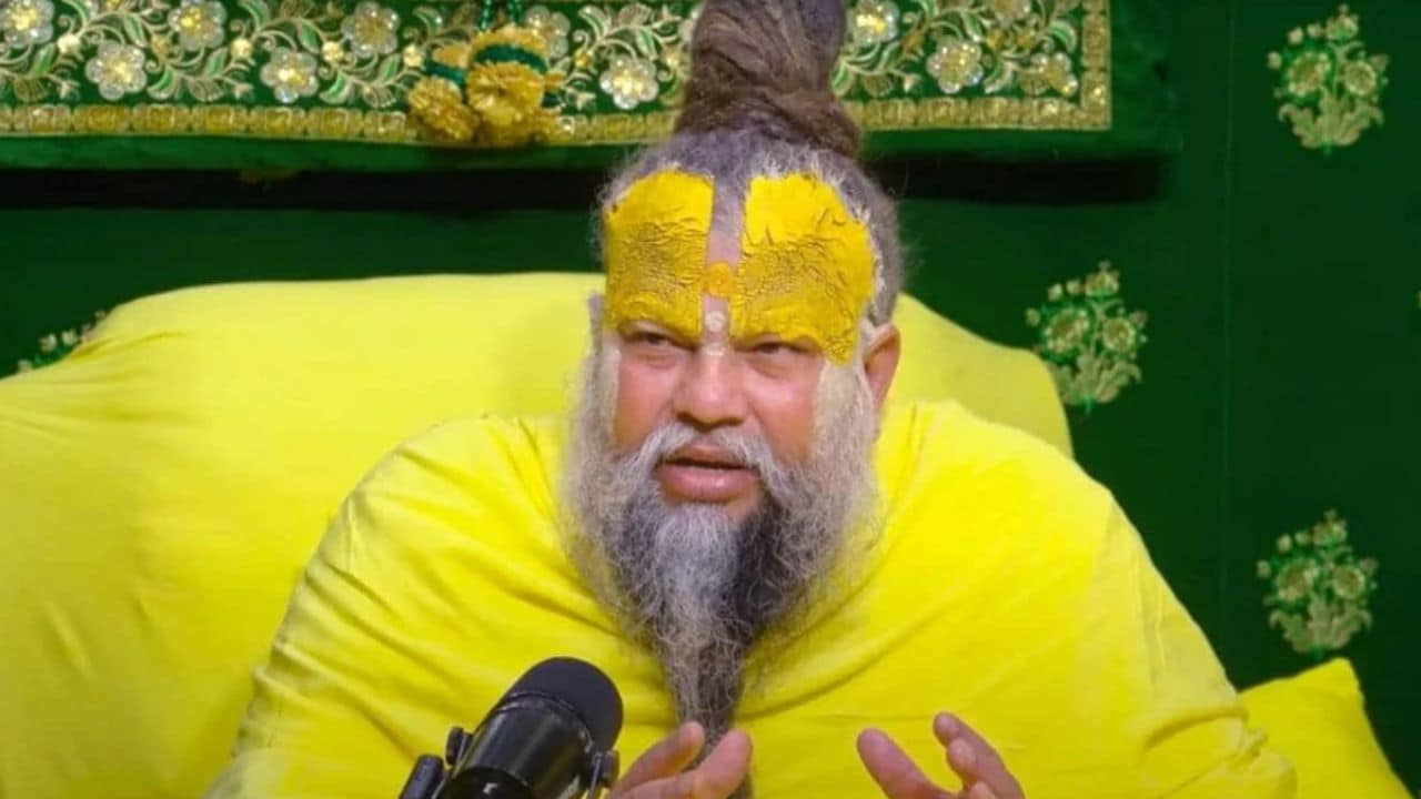 प्रेमानंद महाराज ने बताया पूजा घर की ये गलतियां बन सकती हैं गरीबी का कारण, आप भी आज ही कर लें सुधार प्रेमानंद महाराज ने बताया पूजा घर की ये गलतियां बन सकती हैं गरीबी का कारण, आप भी आज ही कर लें सुधार