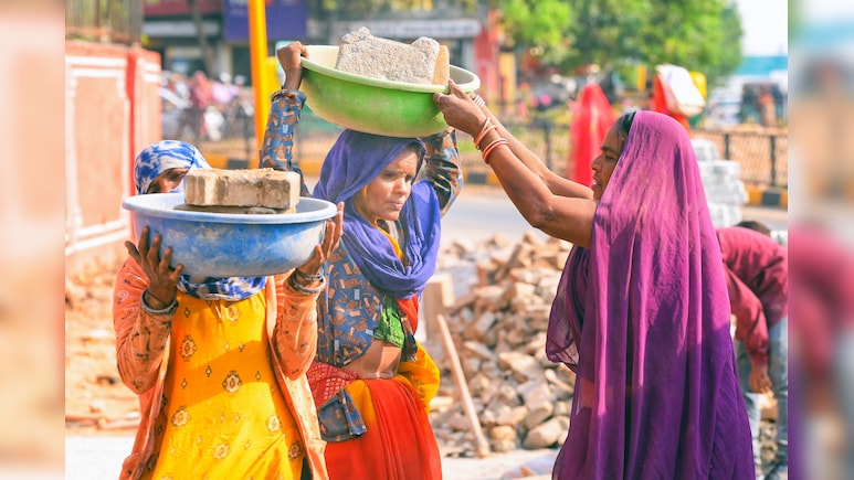 Explainer: मनरेगा को मिली नई पहचान, अब मिलेगा साल में 125 दिन काम, जानें क्या होगा फायदा