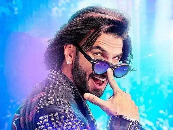 Ranveer Singh in Rocky Aur Rani Kii Prem Kahaani Ranveer Singh in Rocky Aur Rani Kii Prem Kahaani