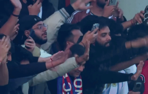 सामने फुटबॉल का भगवान! मेसी को देख कैसी दीवानी हुई दिल्ली, देखिए जरा