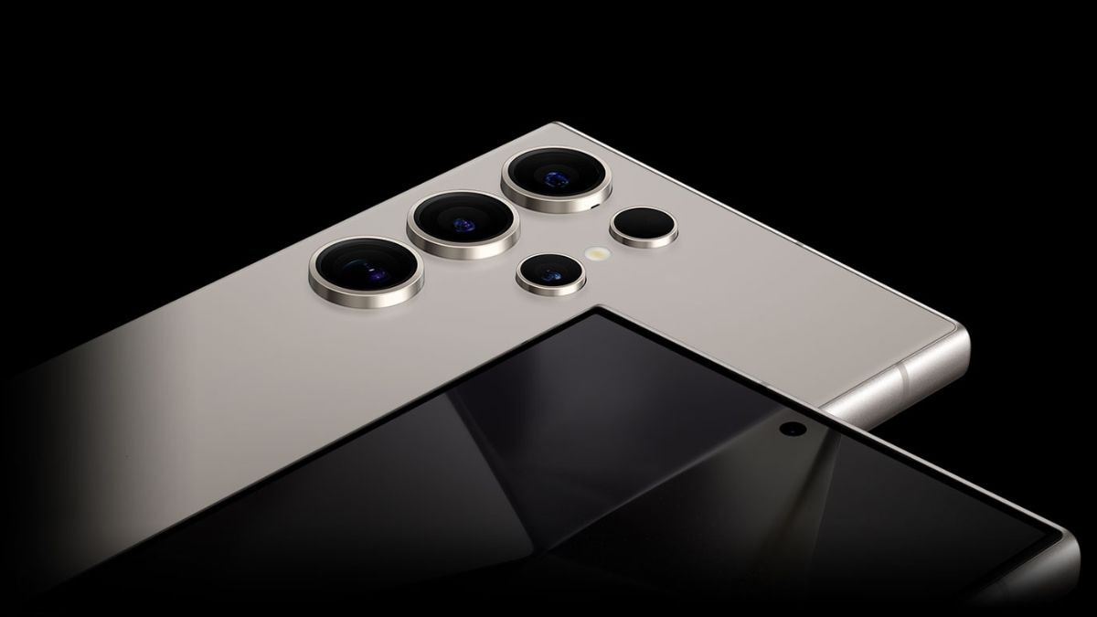 The camera system delivers sharp photos and smooth video recording. The camera system delivers sharp photos and smooth video recording.