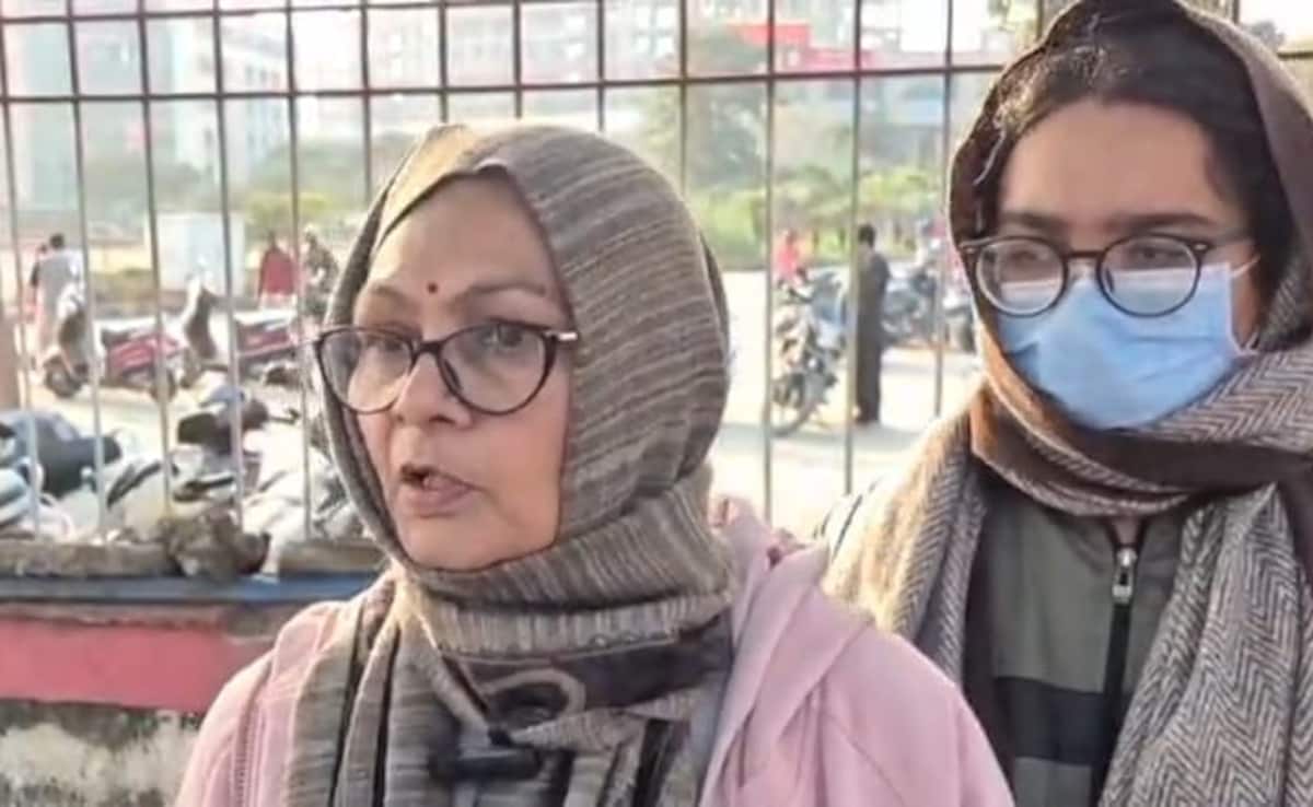 Vinay Tyagi Sister and Daughter