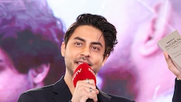Aryan Khan Dedicates NDTV Indian Of The Year Award To Mom Gauri Khan, "<i>Aaj Ghar Jaa Kar Mujhe Kam Daant Padegi</i>"
