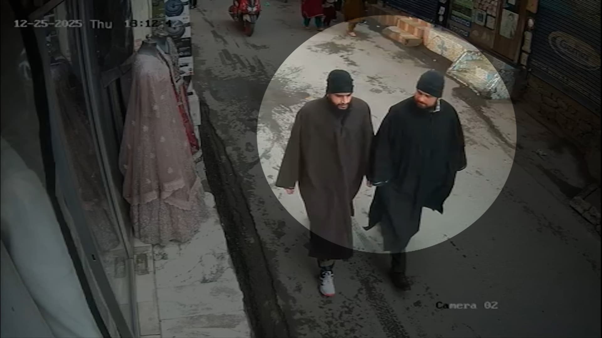 Lashkar Terrorists Spotted on Anantnag Streets | NDTV Accesses Exclusive CCTV Footage