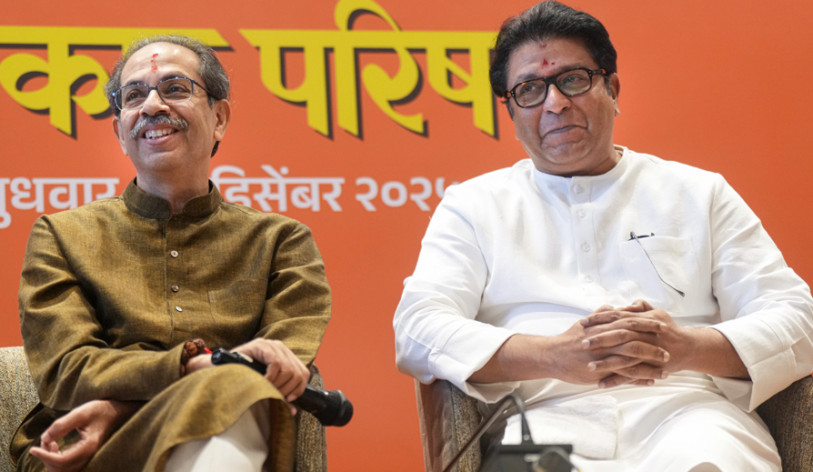 MVA में मनसे की एंट्री? पुणे की बैठक में शामिल हुए मनसे नेता, कांग्रेस ने जताई आपत्ति, नए गठबंधन की अटकलें तेज