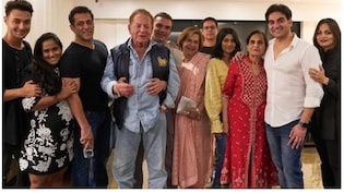 एक नहीं सलमान खान की हैं दो मम्मियां, दोनों के हैं लाड़ले, एक साथ फिल्म में भी कर चुके हैं काम