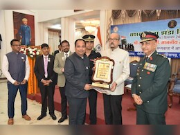 सशस्त्र सेना झंडा दिवस: राज्यपाल डेका ने कहा- वीर सैनिकों के कारण ही हमारा जीवन और संपत्ति सुरक्षित 