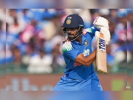 IND vs SA: ऋतुराज गायकवाड़ ने जड़ा वनडे करियर का पहला शतक, विराट कोहली को दिया श्रेय