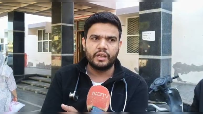 बीकानेर के पीबीएम अस्&zwj;पताल में डॉक्&zwj;टर से मारपीट, मह&zwj;िला नर्स&zwj;िंग से अभद्रता