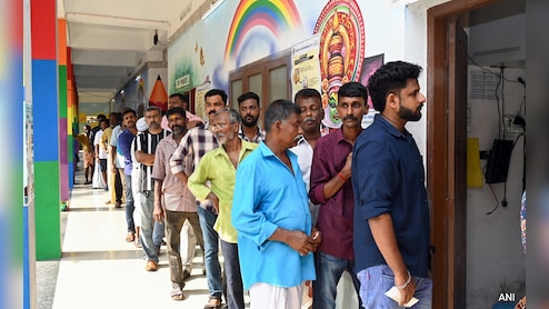 Opinion | Debt Trap To Youth Exodus, The 10 Big Crises Ailing Kerala - By Shashi Tharoor