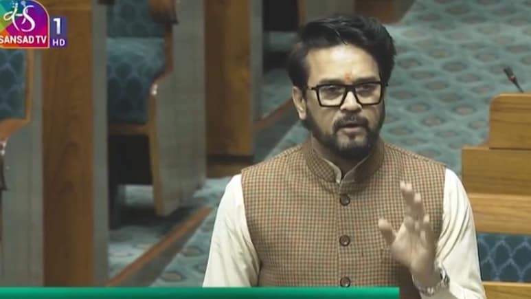 ई-सिगरेट मामले ने तूल पकड़ा, अनुराग ठाकुर ने लोकसभा स्पीकर ओम बिरला से कर दी शिकायत