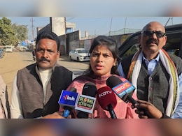 कथा वाचक देविका पटेल को कथा करने से रोका, बोले- 'गैर-ब्राह्मण' नहीं कर सकते हैं कथा