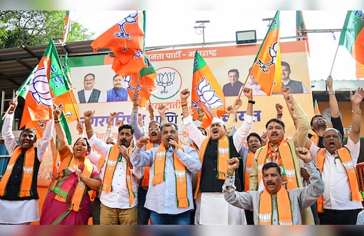 महाराष्ट्र निकाय चुनाव में महायुति की बल्ले-बल्ले, 288 में से 215 सीटों पर किया कब्जा, MVA 51 पर सिमटी