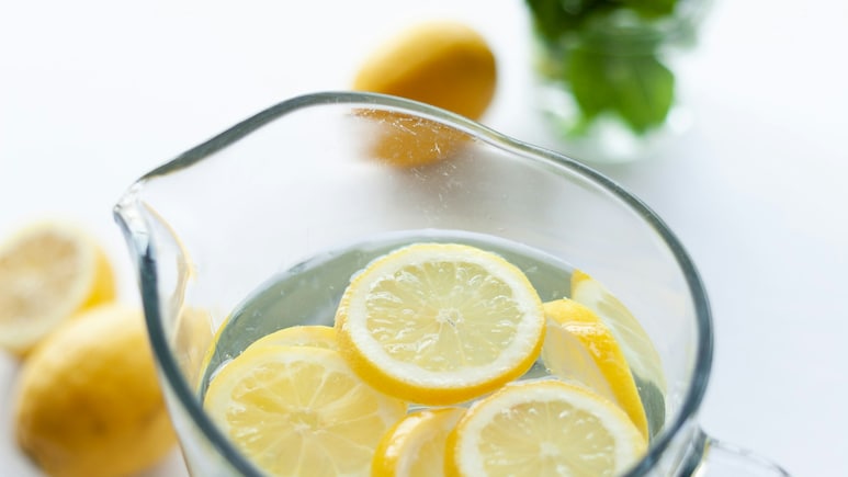 Can Drinking Lemon Water Right After Waking Up Give You A Vitamin C Boost?