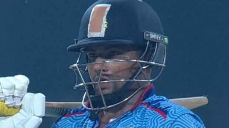 SMAT 2022: सरफराज खान का मिनी ऑक्शन से पहले फ्रेंचाइजी टीमों को तूफानी रिमाइंडर, जड़ा तूफानी शतक, सूर्यकुमार देखते रह गए