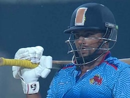 IPL 2026 Auction : सरफराज खानला मिळाली संधी! फिटनेस सुधारला, रन्सचा पाऊस पाडला, सुरुवातीला निराशा, पण अखेर...