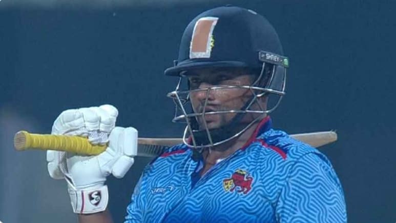 IPL 2026 Auction : सरफराज खान अनसोल्ड! फिटनेस सुधारला, रन्सचा पाऊस पाडला, तरीही का डावललं? वाचा सविस्तर