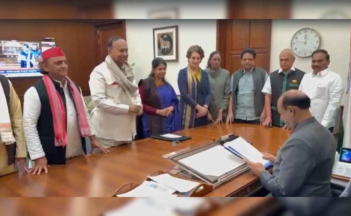 In Temple Lamp Row, Congress, Allies Back DMK Over Judge Impeachment