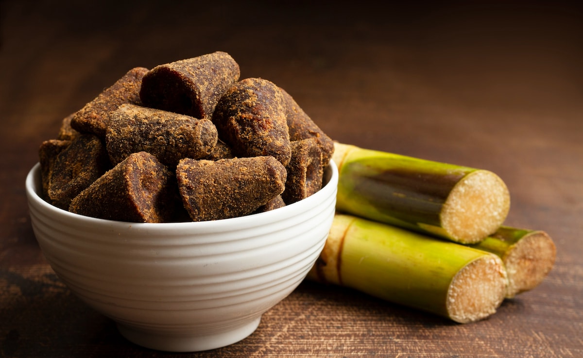 6 Health Benefits Of Eating Jaggery Daily