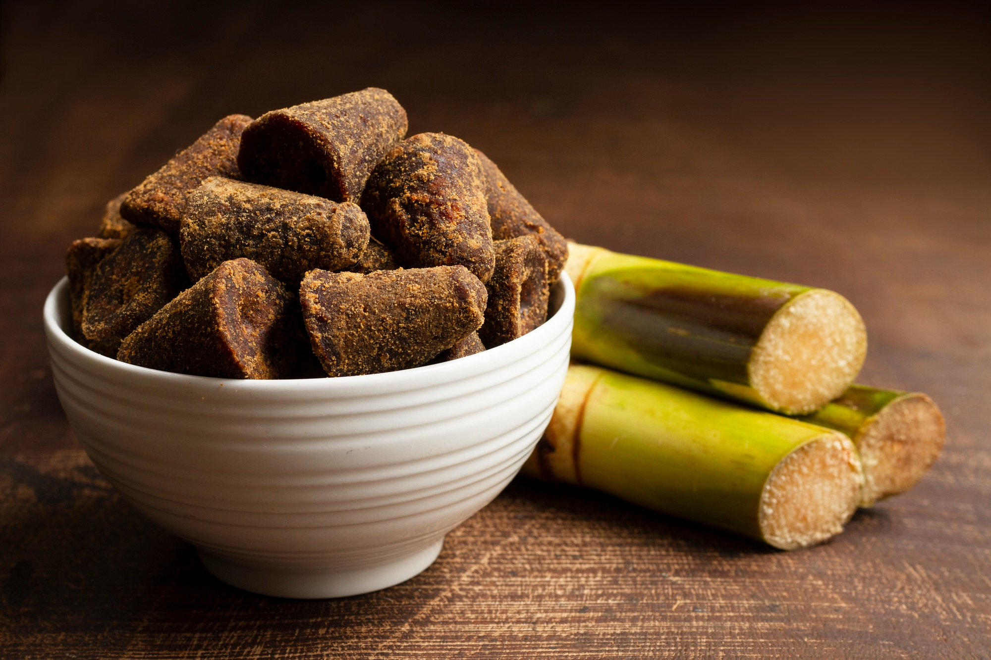 Health benefits of jaggery for winter.