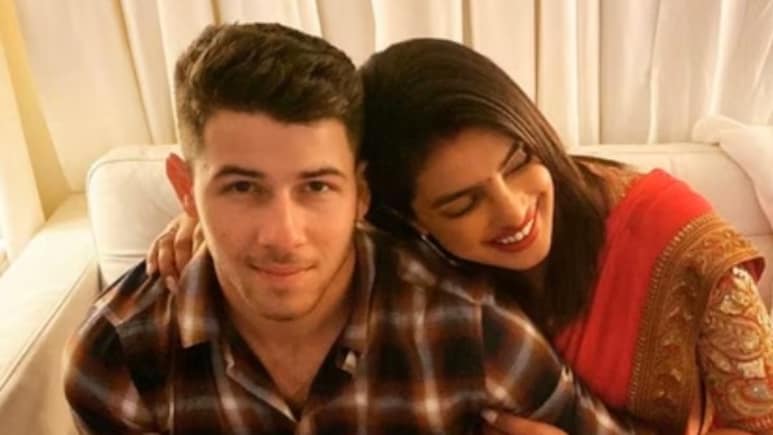 प्रियंका चोपड़ा ने बताया कितने रोमांटिक हैं निक जोनस, करवाचौथ पर चांद नहीं दिखा तो लेकर गए बादलों क पार