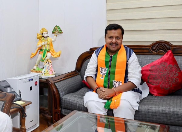 BJP अध्यक्ष नितिन नवीन को संसद भवन में मिला कमरा,अटल और आडवाणी का भी रह चुका ठिकाना