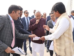 नीतीश कुमार और केंद्र सरकार के मंत्री वेतन के साथ ले रहे हैं पेंशन, RTI में बड़ा खुलासा