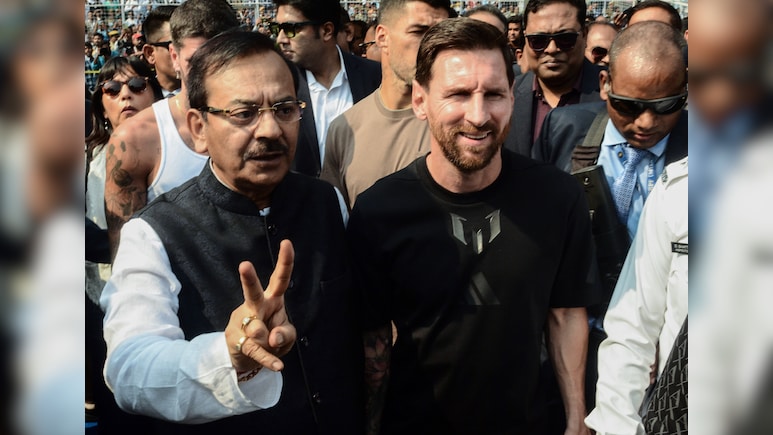 BJP Spell-Checks Bengal Minister's Resignation Letter After Messi Fiasco
