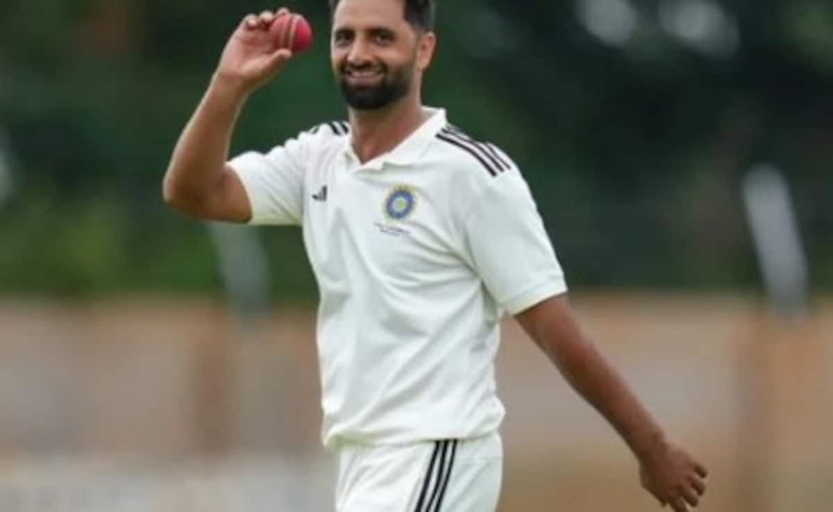 IPL Auction 2026: देर आए, दुरुस्त आए!  हैट्रिक बनी आकिब का टर्निंग प्वाइंट, इस USP ने खींचा ध्यान