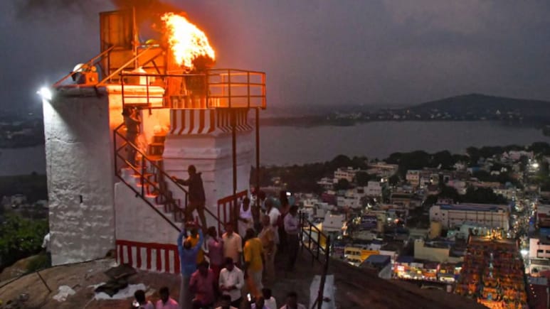 Madras High Court Pushes For Symbolic Puja Atop Pillar Amid Deepam Row