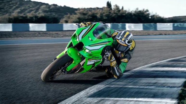 2026 Kawasaki Ninja ZX-10R Gets A Price Cut: Rs 2.5 Lakh Discount On Offer