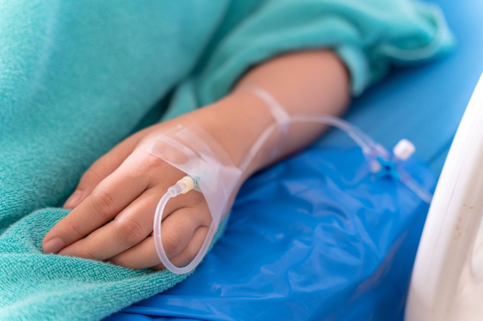 स्वर्ग भी देखा, नरक की चीखें भी सुनीं...11 मिनट के लिए मरकर दूसरी दुनिया में होकर आई महिला