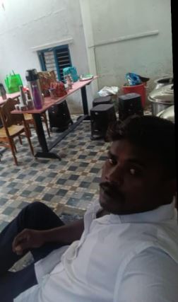 बेवफा...पति ने दरांती से बीवी को काटा, फिर सेल्फी लेकर व्हाटसऐप पर जो लिखा, पढ़कर दंग रह जाएंगे