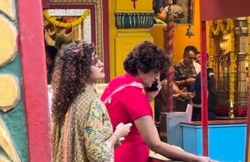 स्मृति-पलाश की शादी टली तो मंदिर पहुंचीं पलक मुच्छल, वीडियो देख लोग बोले- सब ठीक हो जाएगा