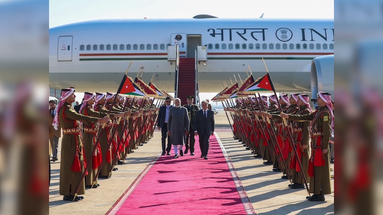 अम्मान में पीएम मोदी से मिलकर गदगद हुए भारतीय; बुजुर्गों, बच्चों और महिलाओं में जबरदस्त उत्साह