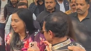 Bigg Boss 19 वाली तान्या मित्तल पहुंचीं घर, पापा से गले लग फूट-फूटकर रोई, बोली- मैंने आपका नाम नहीं लिया