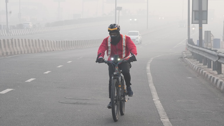 नए साल से पहले दिल्ली-NCR में 'रेड जोन', हवा हुई जहरीली, हालात गंभीर